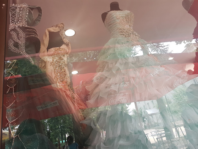 Отзиви за Булченски Рокли - Исмет в Омуртаг - Магазин за дрехи