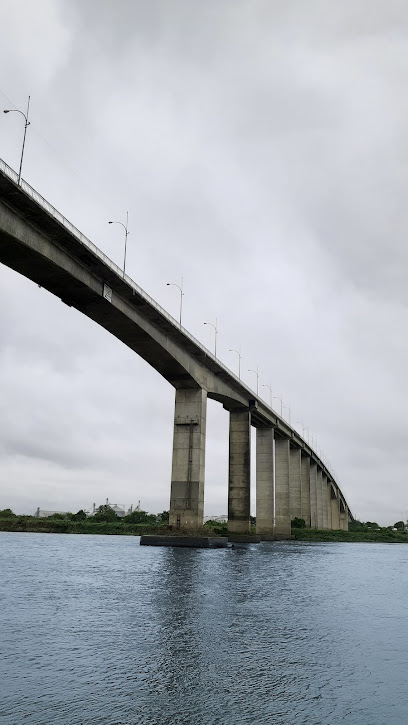 Puente Nanawa