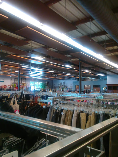 Thrift Store «Goodwill Central Texas - Chimney Corners Boutique», reviews and photos