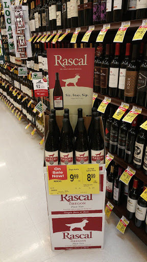 Grocery Store «Albertsons», reviews and photos, 615 Keck Dr, McMinnville, OR 97128, USA