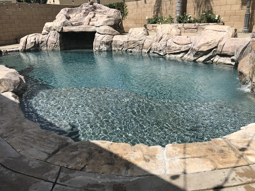 Platinum pools and spa