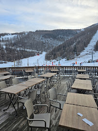 Atmosphère du Restaurant Le Chalet Gourmand à Saint-Étienne-de-Tinée - n°2