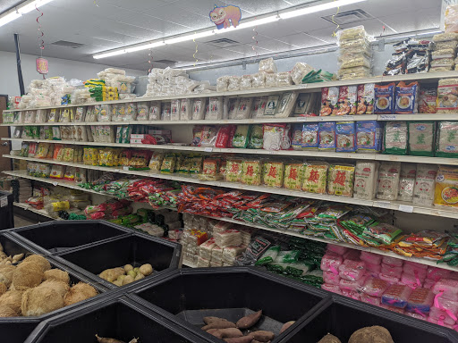 Asian Grocery Store «Hoa Viet Market», reviews and photos, 21001 Sherman Way, Canoga Park, CA 91303, USA