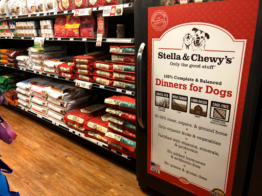 Pet Supply Store «EarthWise Pet Supply», reviews and photos, 11328 Montgomery Rd, Cincinnati, OH 45249, USA