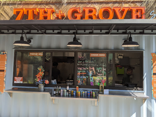 Shopping Mall «Channelside Bay Plaza», reviews and photos, 615 Channelside Dr #117, Tampa, FL 33602, USA