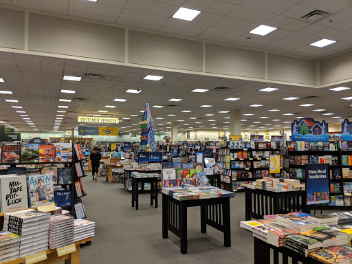 Book Store «Barnes & Noble», reviews and photos, 5301 Belt Line Rd #118, Dallas, TX 75254, USA