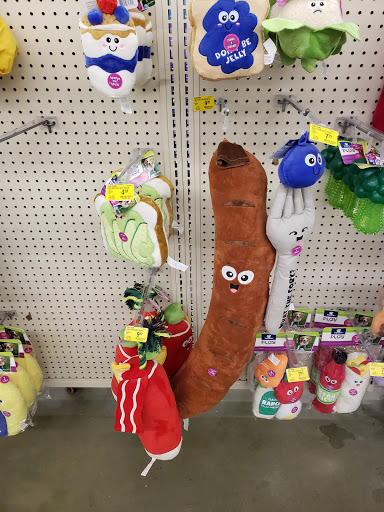 Pet Supply Store «PetSmart», reviews and photos, 6106 Shops Way, Northborough, MA 01532, USA