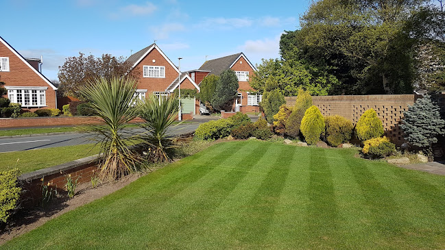 Sharpes Lawn Care - Liverpool