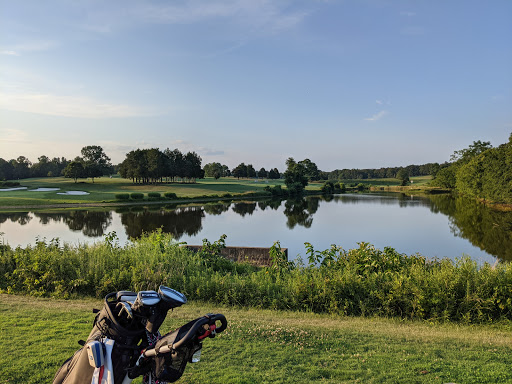 Golf Course «Twin Lakes Golf Course», reviews and photos, 6201 Union Mill Rd, Clifton, VA 20124, USA