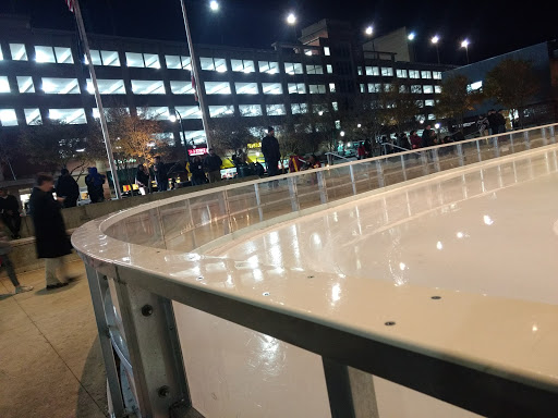 Shopping Mall «Downtown Silver Spring», reviews and photos, 908 Ellsworth Dr, Silver Spring, MD 20910, USA