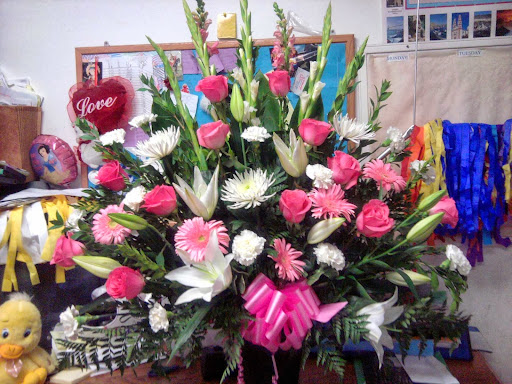 Florist «A & A Flowers», reviews and photos, 630 Euclid St, Santa Ana, CA 92704, USA