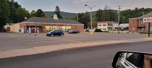 Supermarket «Tops», reviews and photos, 16 W Main St, Hancock, NY 13783, USA