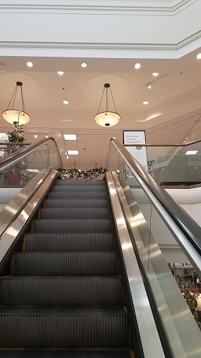 Department Store «Nordstrom Beachwood Place», reviews and photos, 26200 Cedar Rd, Beachwood, OH 44122, USA