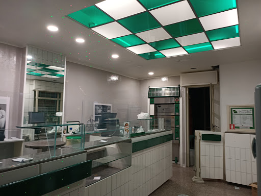 Pizzeria Smeraldo di Atzeni Mauro in Oristano, Provincia di Oristano