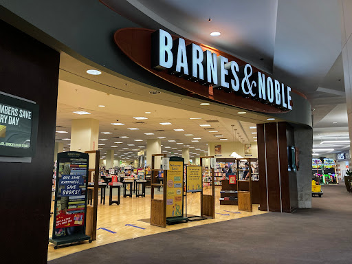 Book Store «Barnes & Noble», reviews and photos, 1317 Lloyd Center, Portland, OR 97232, USA