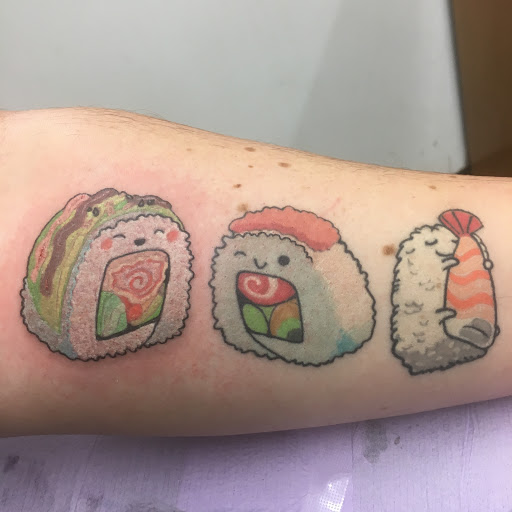 Tattoo Shop «Fine Line Tattoo», reviews and photos, 1915 SW Gage Blvd, Topeka, KS 66604, USA