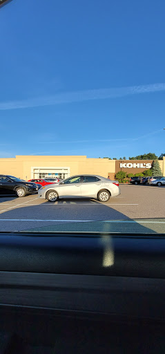 Shopping Mall «Walpole Mall», reviews and photos, 90 Providence Hwy, East Walpole, MA 02032, USA