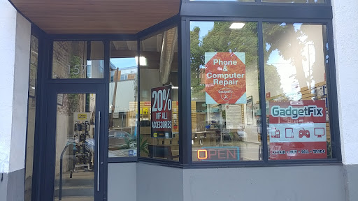 Cell Phone Store «Gadget Fix», reviews and photos, 1608 NE Martin Luther King Jr Blvd, Portland, OR 97232, USA