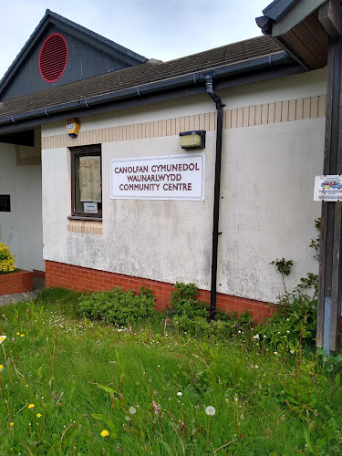 Comments and reviews of Waunarlywdd Community Centre