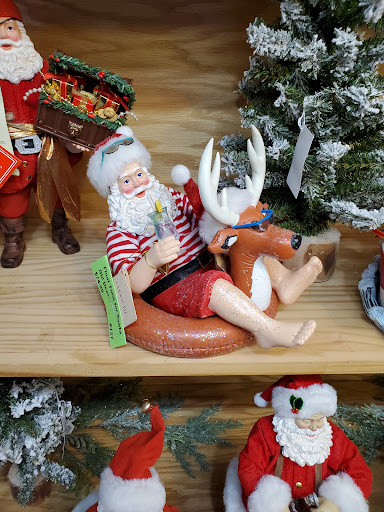 Gift Shop «Winterwood Gift & Christmas Shoppe», reviews and photos, 3137 U.S. 9, Rio Grande, NJ 08242, USA