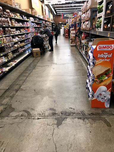 Grocery Store «Grocery Outlet Bargain Market», reviews and photos, 12010 San Pablo Ave, Richmond, CA 94805, USA