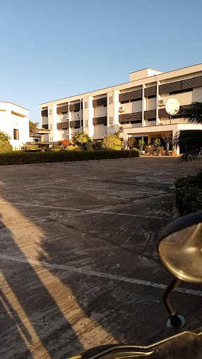 Crystal Garden Hotel, 4 Kinshasa Rd, Ungwan Rimi, Kaduna, Nigeria, Dry Cleaner, state Kaduna