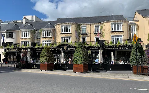 International Hotel Killarney & Hannigan's Bar, Restaurant & Terrace image