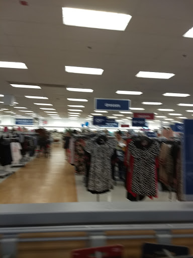 Department Store «Marshalls», reviews and photos, 1399 N Shore Rd, Revere, MA 02151, USA