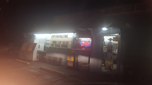 Liquor Store «Mooresville Liquors», reviews and photos, 335 S Indiana St, Mooresville, IN 46158, USA