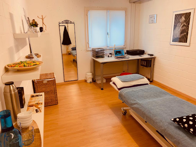 Rezensionen über Gesundheitspraxis Teohrinda in Einsiedeln - Masseur