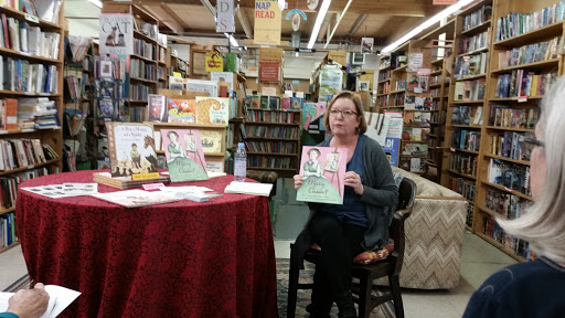 Used Book Store «Vintage Books», reviews and photos, 6613 Mill Plain Boulevard, Vancouver, WA 98661, USA