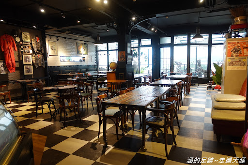 Ton Up Cafe 英倫復古餐廳 的照片