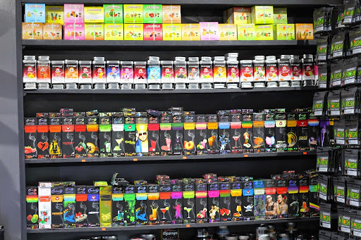 Vaporizer Store «Vapors smoke shop», reviews and photos, 5546 Old Shell Rd, Mobile, AL 36608, USA