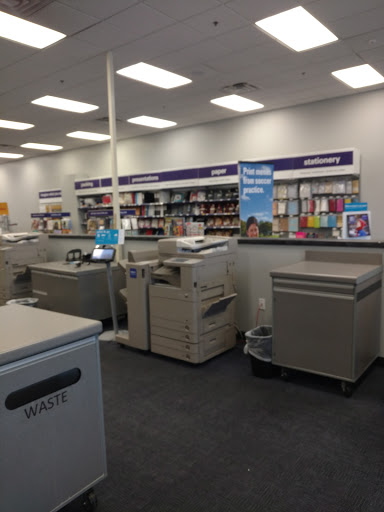 Print Shop «FedEx Office Print & Ship Center», reviews and photos, 8707 SW Tualatin-Sherwood Rd, Tualatin, OR 97062, USA