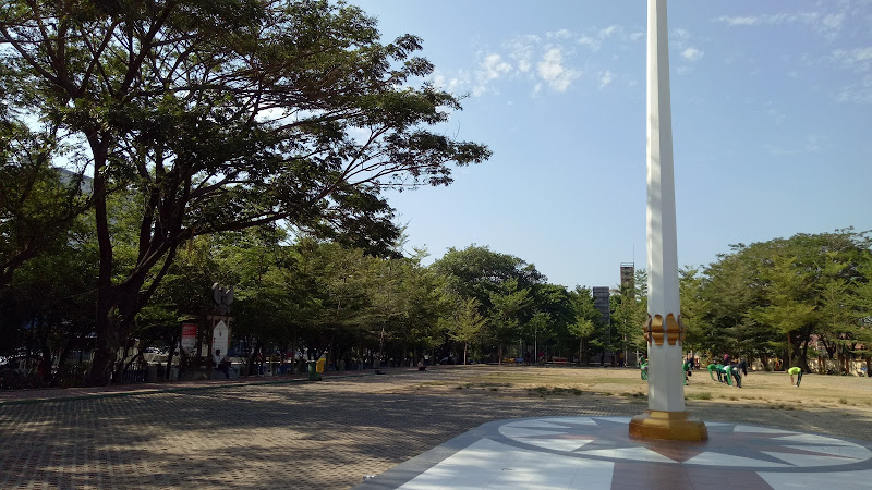 10 Taman Menarik di Kota Makassar yang Wajib Dikunjungi