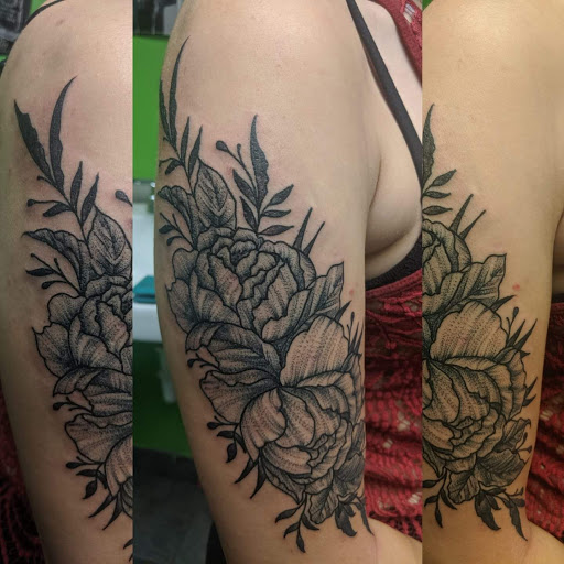 Tattoo Shop «Ink Spot Tattoo», reviews and photos, 3811 Harlem Rd, Buffalo, NY 14215, USA