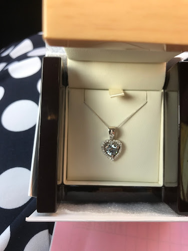 Reviews of Heart in Diamond in New Plymouth - Jewelry