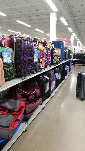 Clothing Store «Burlington Coat Factory», reviews and photos, 3475 Westdale Dr SW, Cedar Rapids, IA 52404, USA