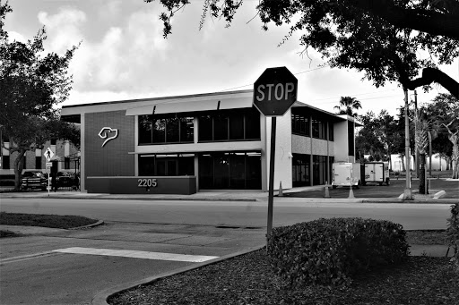 Financial Institution «BlueDog Business Services», reviews and photos