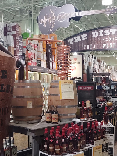 Wine Store «Total Wine & More», reviews and photos, 981 W Interstate 20, Arlington, TX 76017, USA
