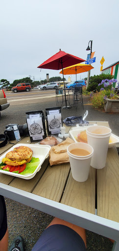 Coffee Shop «Green Salmon», reviews and photos, 220 US-101, Yachats, OR 97498, USA