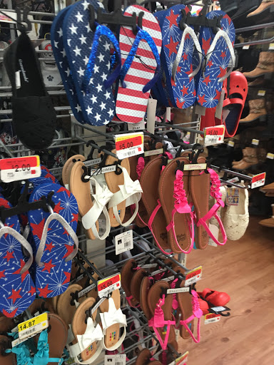 Discount Store «Walmart», reviews and photos, 3990 Nesconset Hwy, Setauket- East Setauket, NY 11733, USA