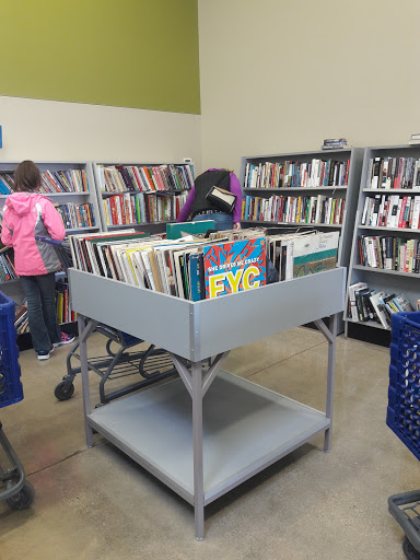 Thrift Store «Goodwill Store & Donation Center», reviews and photos, 450 N Randall Rd, Batavia, IL 60510, USA