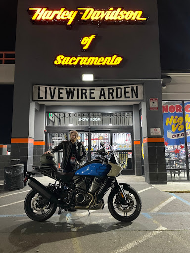 Harley-Davidson Dealer «Harley-Davidson of Sacramento», reviews and photos, 1000 Arden Way, Sacramento, CA 95815, USA