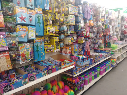 Dollar Store «Dollar Tree», reviews and photos, 2375 S Hwy 27, Clermont, FL 34711, USA