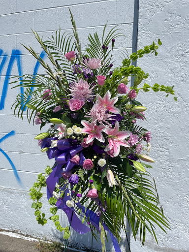 Florist «Grand Avenue Florist», reviews and photos, 1416 SE 8th Ave, Portland, OR 97214, USA