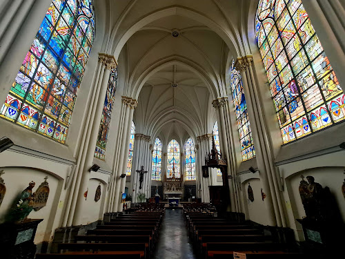 attractions Église Saint-Pierre Bouvines