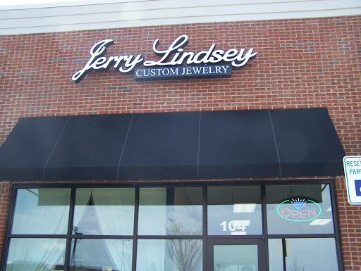 Jewelry Designer «Jerry Lindsey Custom Jewelry», reviews and photos, 625 Bakers Bridge Ave #104, Franklin, TN 37067, USA