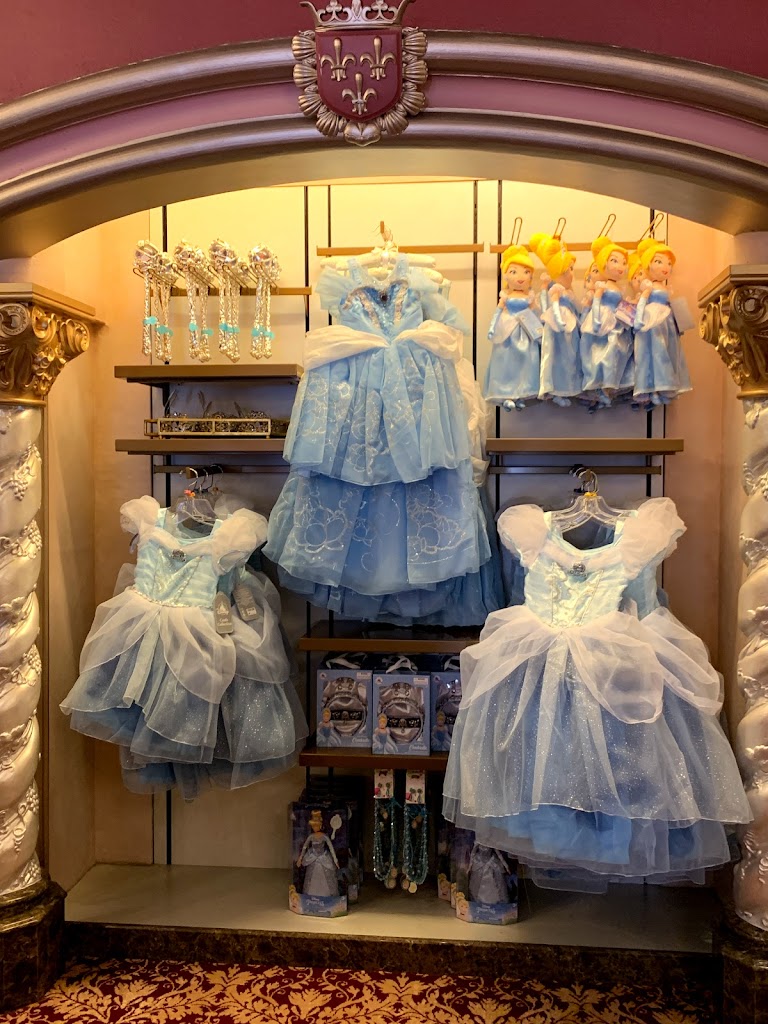 Bibbidi Bobbidi Boutique – Magic Kingdom 32830