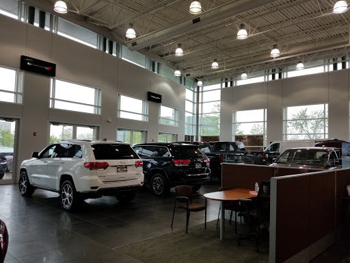 Jeep Dealer «Fields Chrysler Jeep Dodge RAM Glenview», reviews and photos, 2800 Patriot Blvd, Glenview, IL 60026, USA